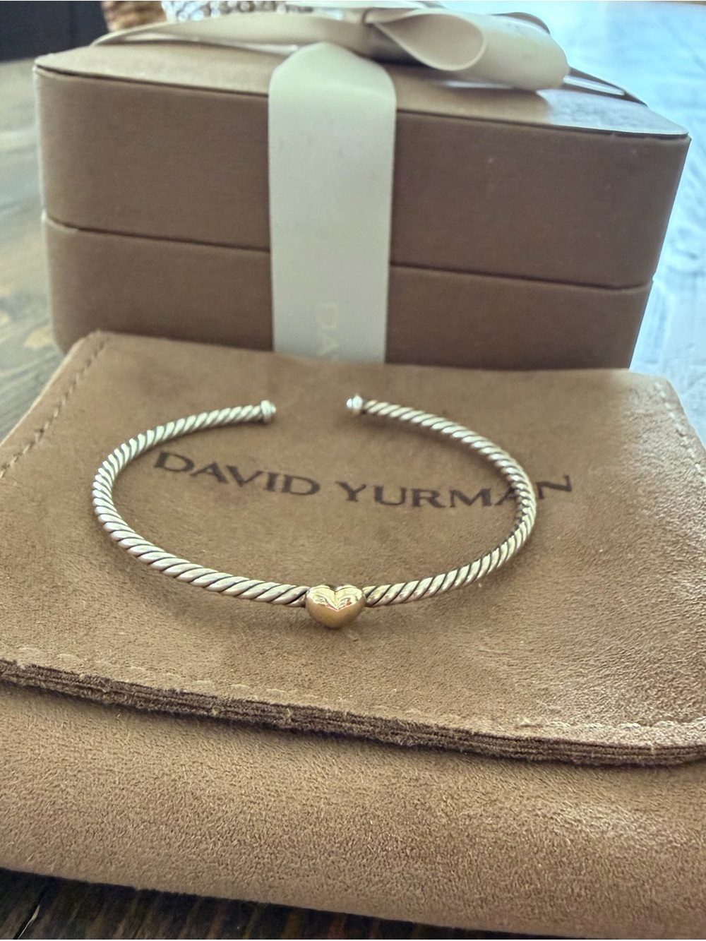 Authentic David Yurman MICRO CABLE FLEX HEART STATION BRACELET - Picture 3 of 5